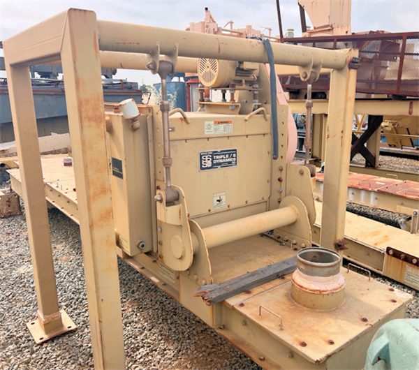 Triple S Dynamics Model Hdc.8.30.lh Slipstick Horizontal Motion Conveyor With 3 Hp Motor)